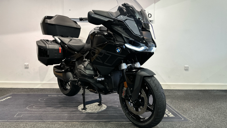 BMW R1300 RT LE (25MY)